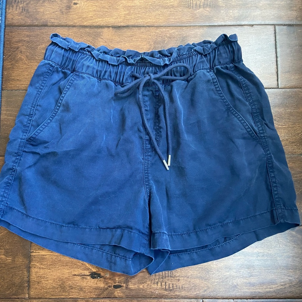 LOFT paper bag waist pull on shorts with drawstring, navy blue